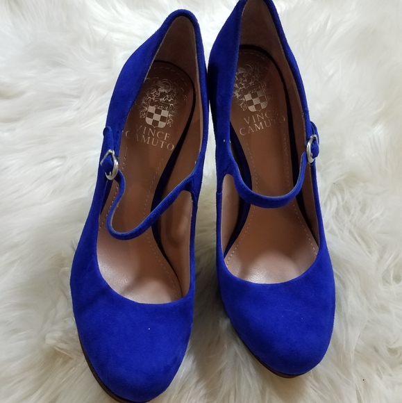 Platform Heels - Picture 3 of 3